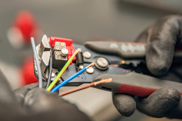 Best Commercial Electrician Services  in Springfield, MO
